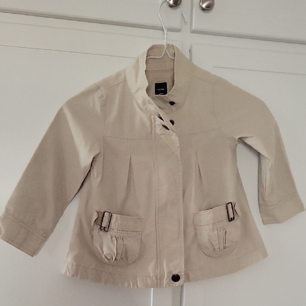 Gap adorable Toddler jacket, 3T, comfortable fit. machine wash
